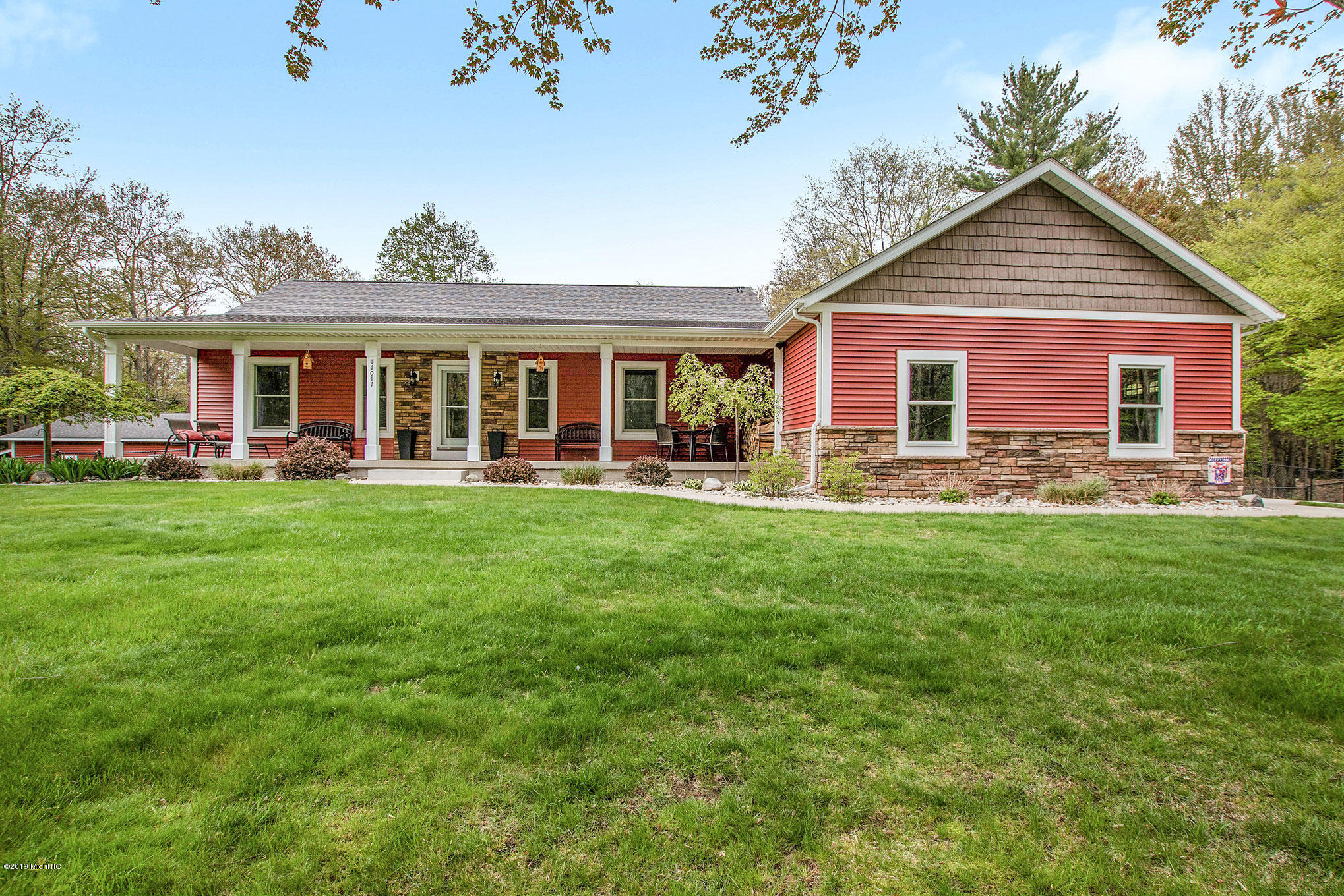 Property Photo: 17017 Pierce Street MI 49460
