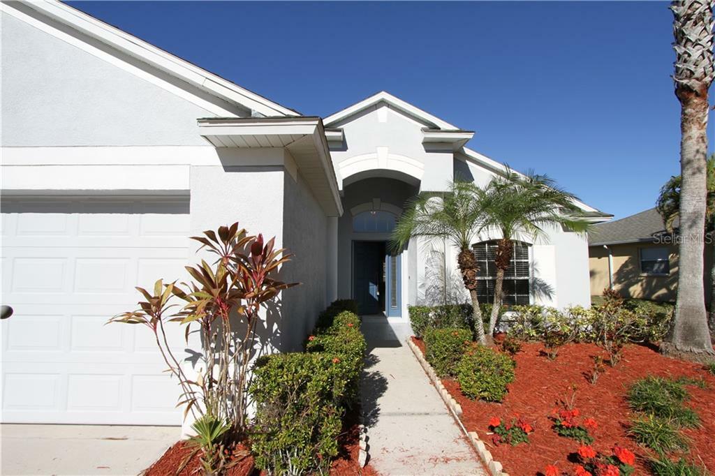 Property Photo:  11515 Sweetflag Drive  FL 34202 