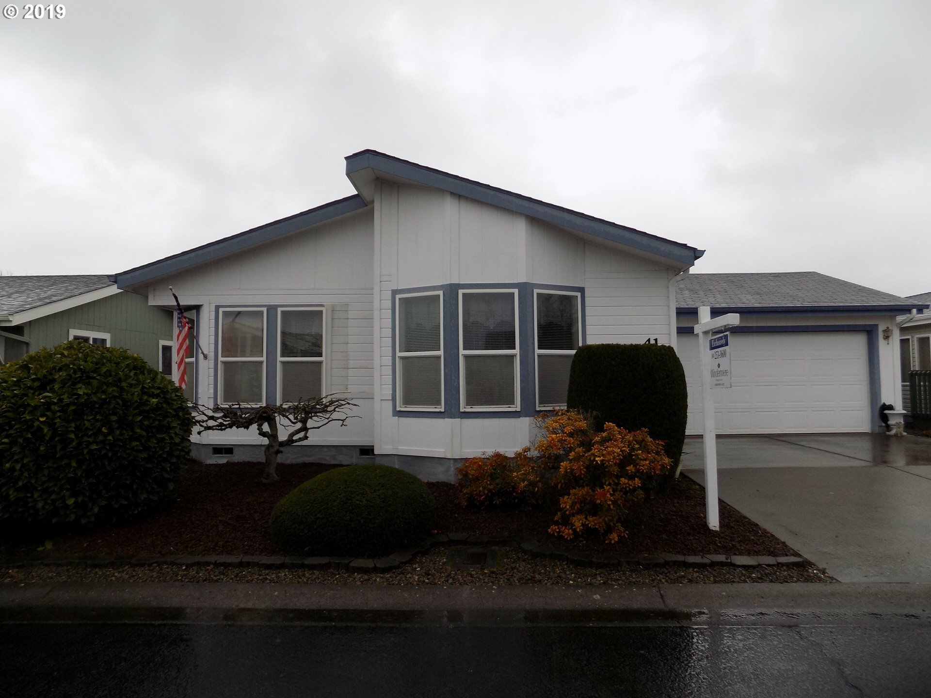 Property Photo:  16500 SE 1st St 41  WA 98684 