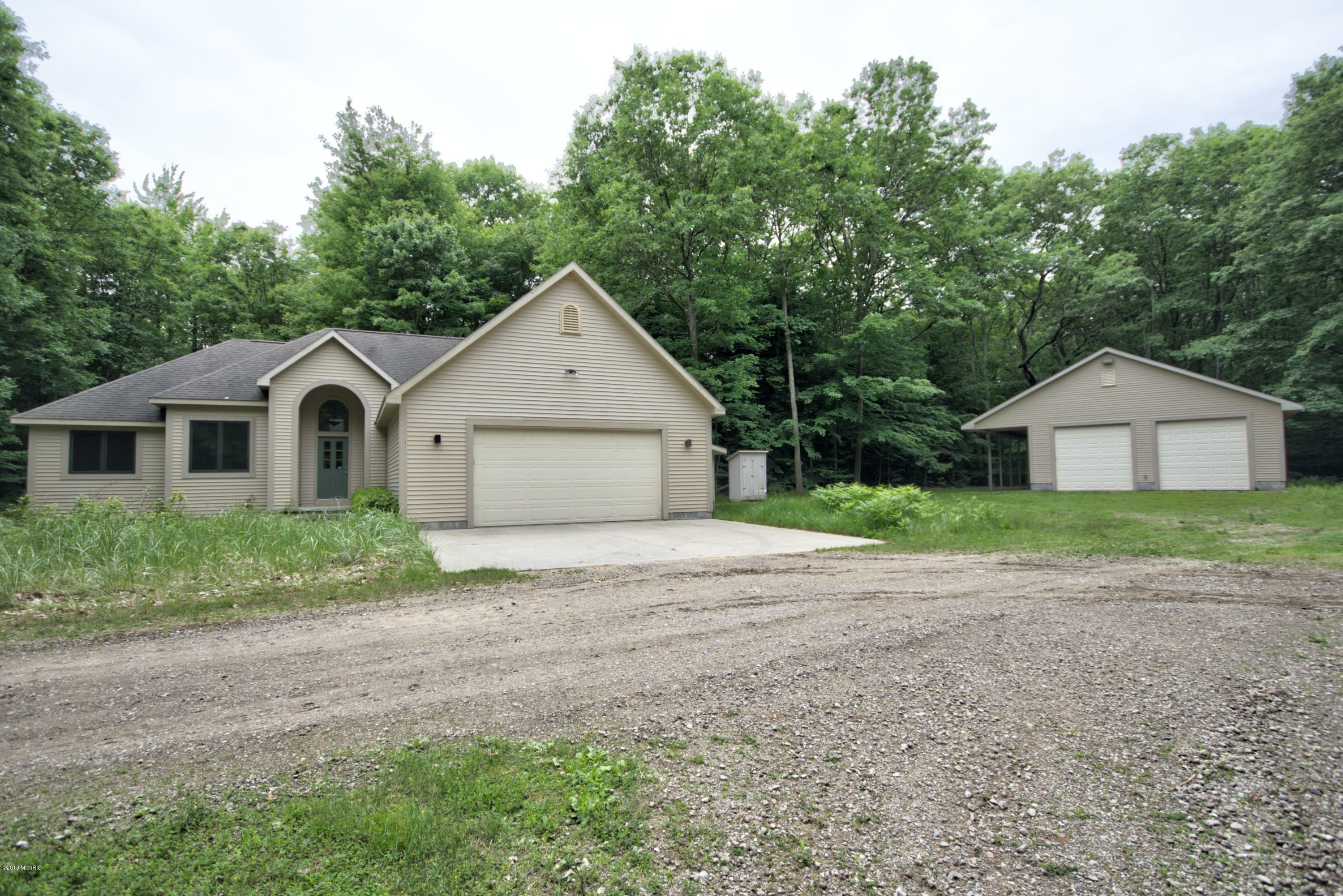 5805 Nestrom Road  Whitehall MI 49461 photo