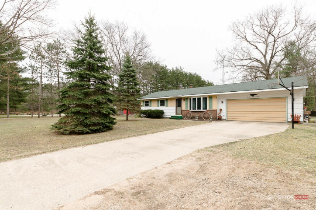 Property Photo: 4467 Oak Road MI 49457