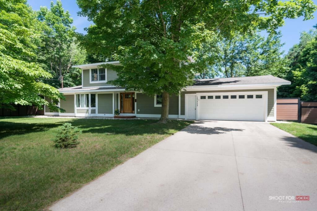 Property Photo: 15315 Ferris Street MI 49417
