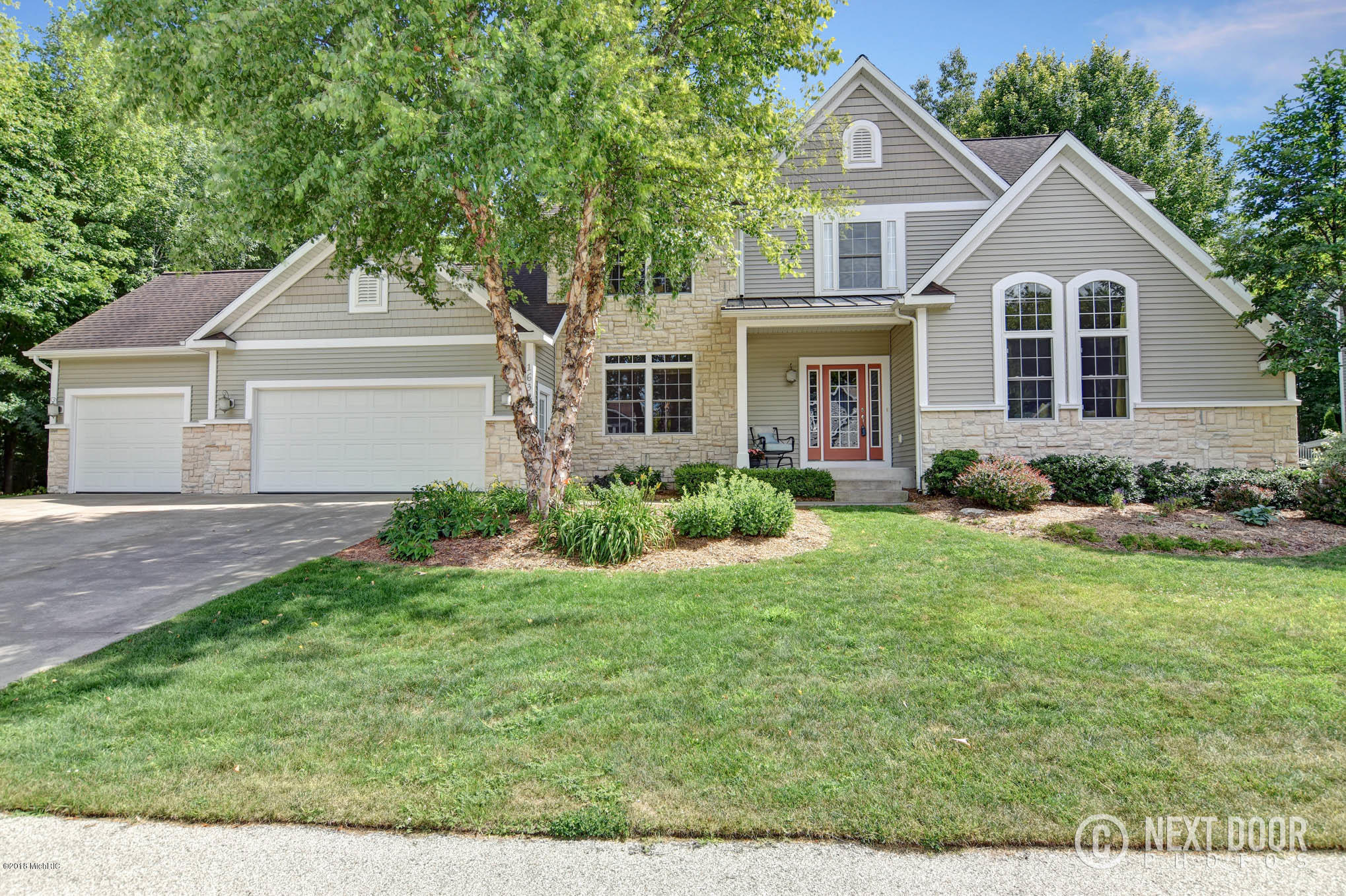 Property Photo: 16322 W Willow Drive MI 49456