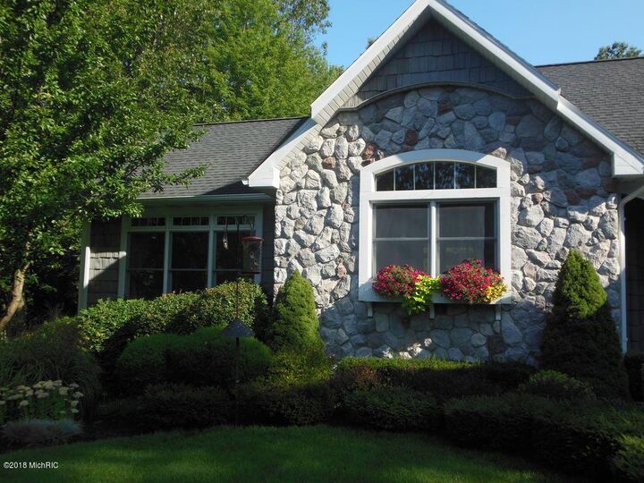 4310 W Lakewood Road  Whitehall MI 49461 photo