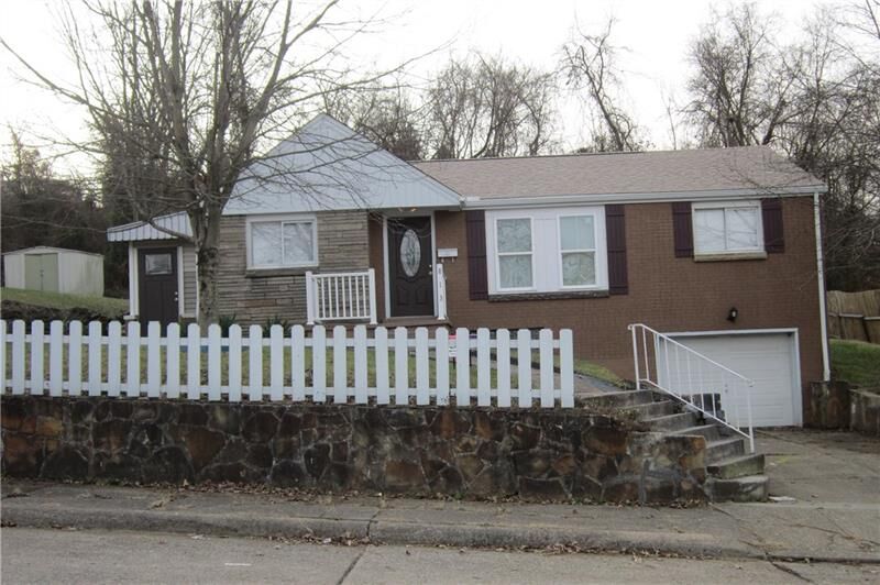 Property Photo: 813 3rd PA 15025