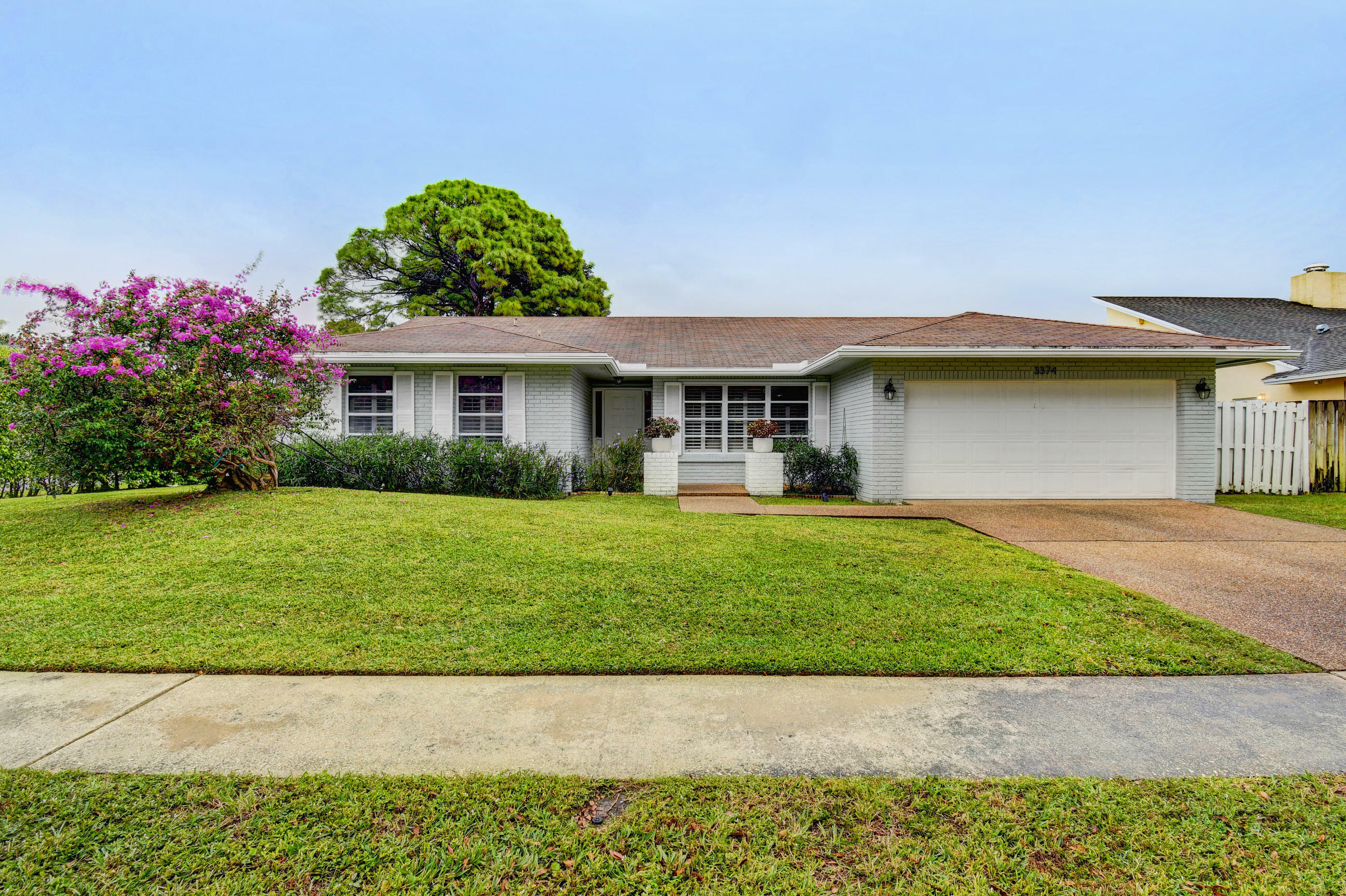 Property Photo: 3374 NW 29th Avenue FL 33434