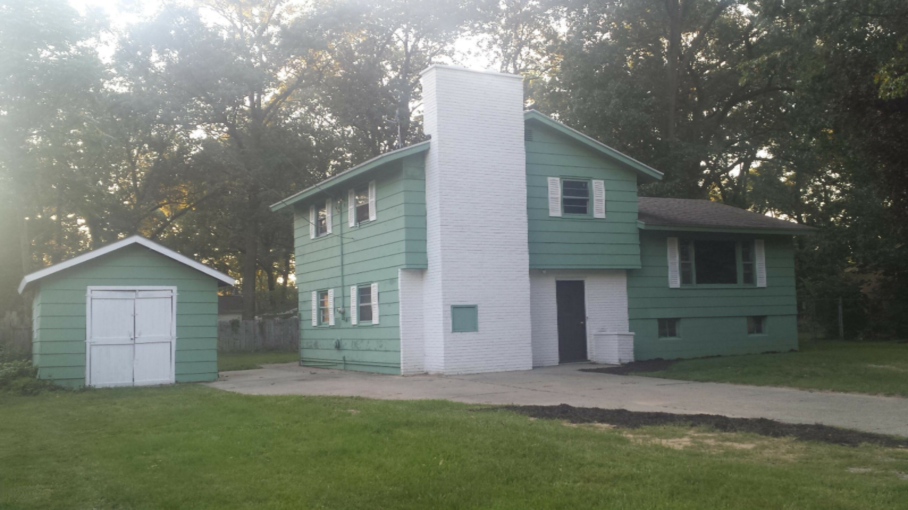 Property Photo:  1325 Sumac Street  MI 49445 