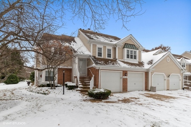 Property Photo:  1023 Brentwood Circle 1023  IL 60089 