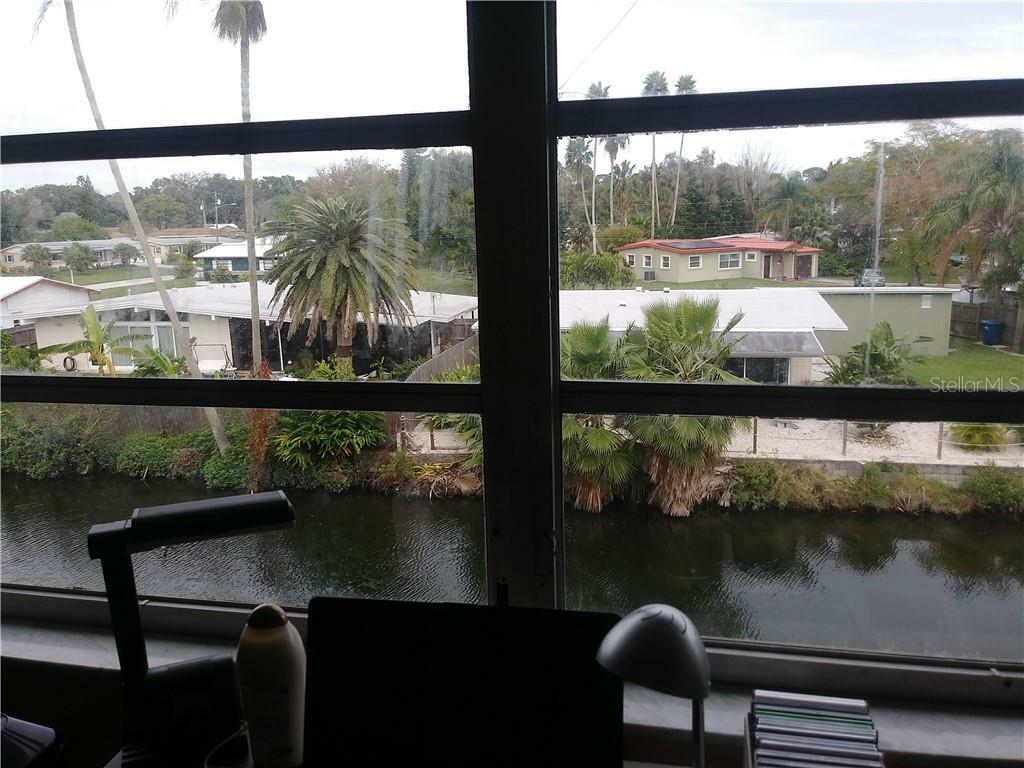 Property Photo: 4455 Duhme Rd 304 FL 33708
