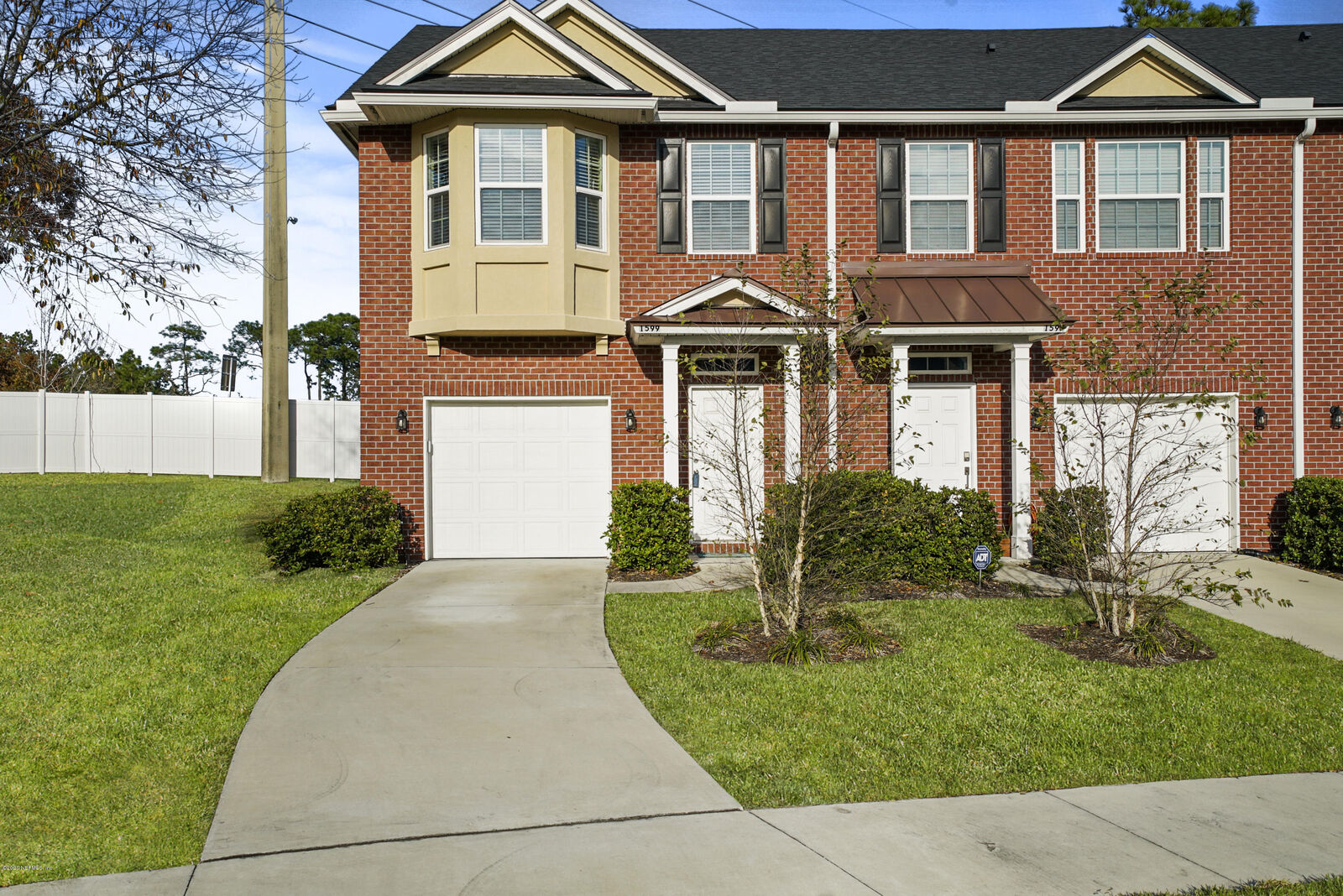 Property Photo: 1599 Landau Road FL 32225