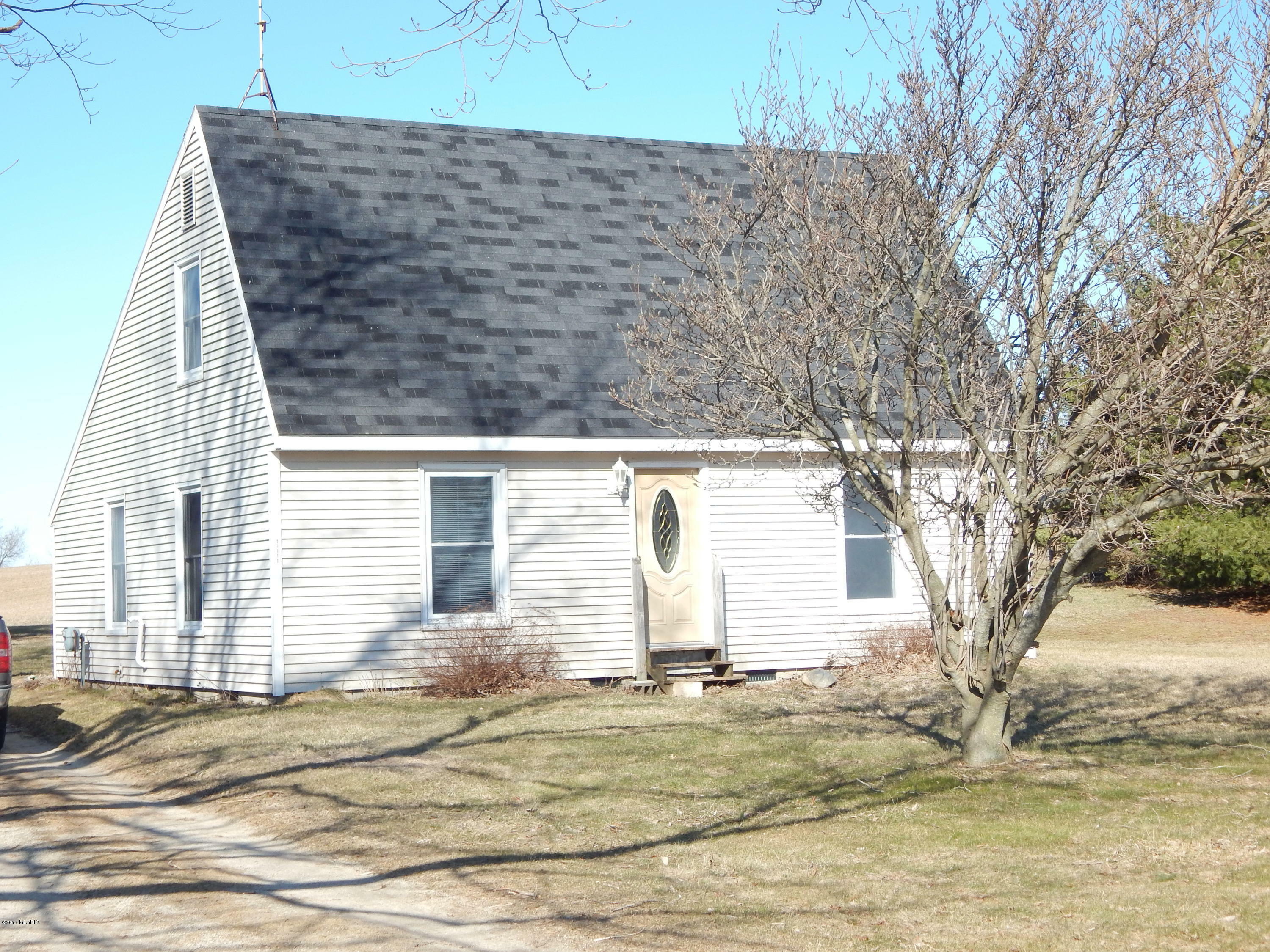 Property Photo:  13111 Phelps Avenue NW  MI 49330 