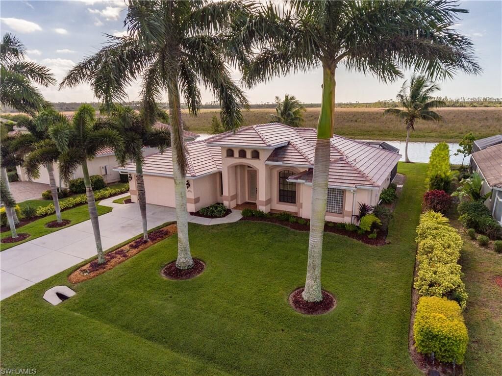 Property Photo: 18475 Royal Hammock Blvd FL 34114
