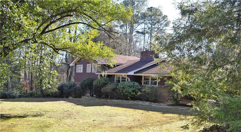 Property Photo:  357 N Etowah Drive   30114 