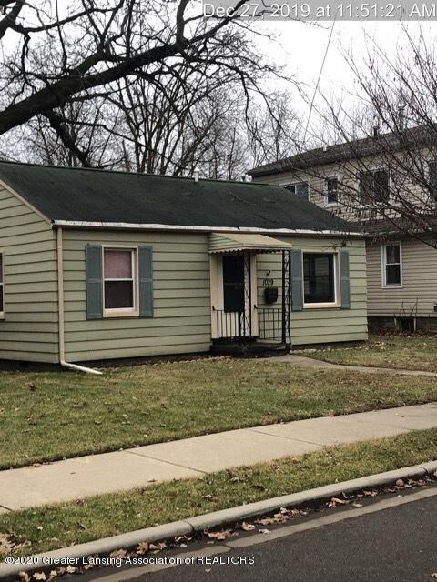 Property Photo:  1029 Woodbine Avenue  MI 48910 