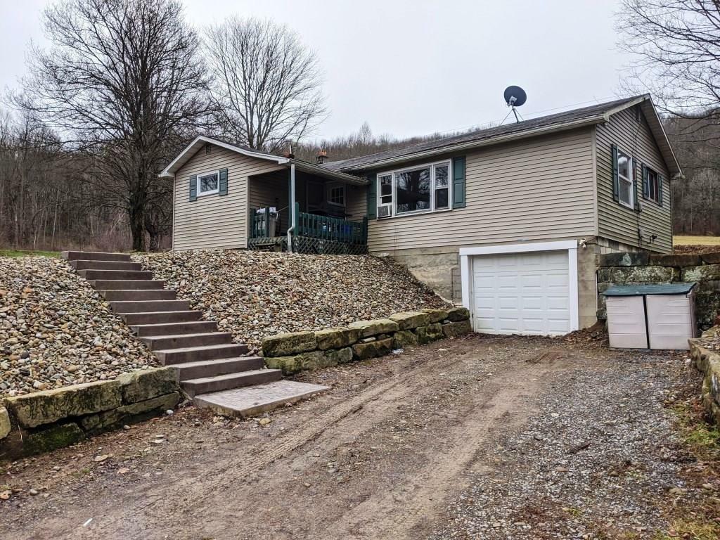 Property Photo:  13743 Newton Town Road  PA 16354 