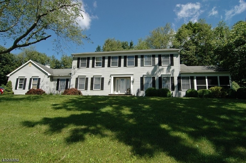 Property Photo: 1 Garsson Ln NJ 07825