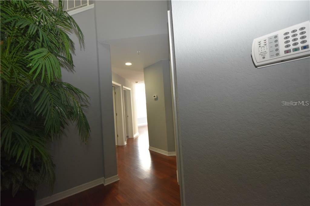 Property Photo:  700 S Harbour Island Boulevard 125  FL 33602 