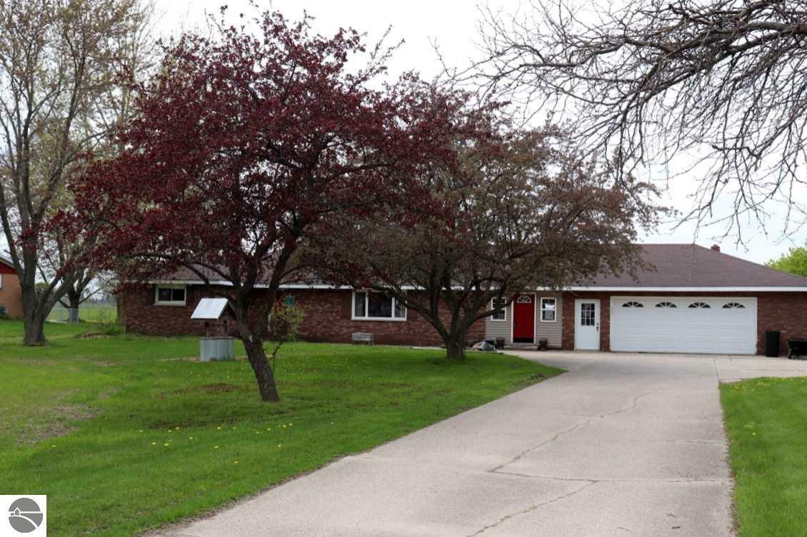 Property Photo:  8933 N Mission Road  MI 48617 