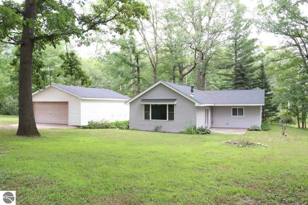 Property Photo:  497 E Clarence Road  MI 48625 