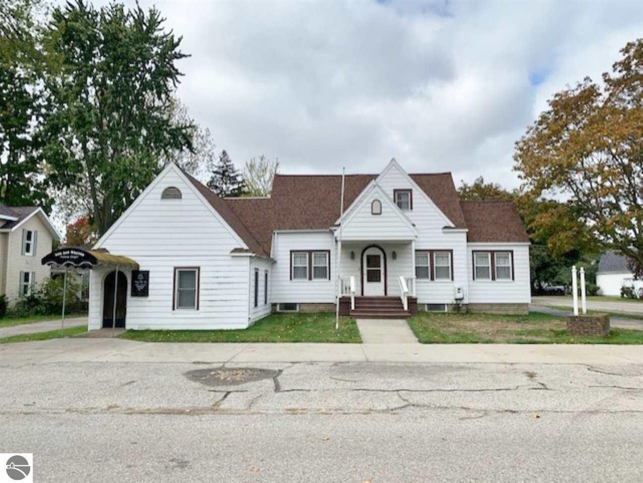 Property Photo:  204 Second Street  MI 48615 