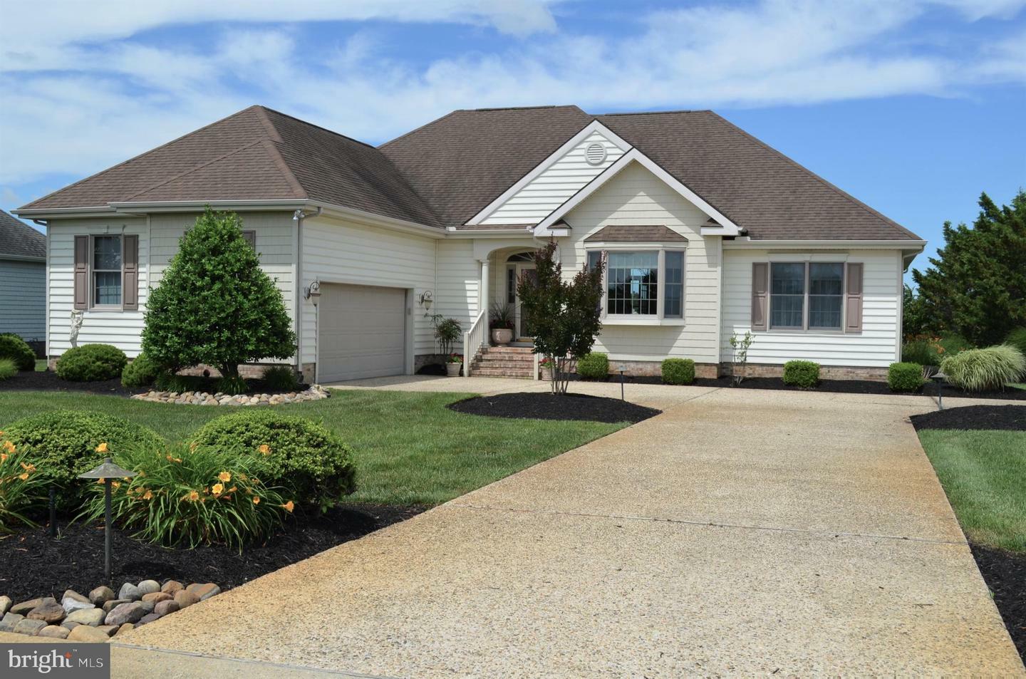 Property Photo:  12806 Heathland Drive  MD 21813 
