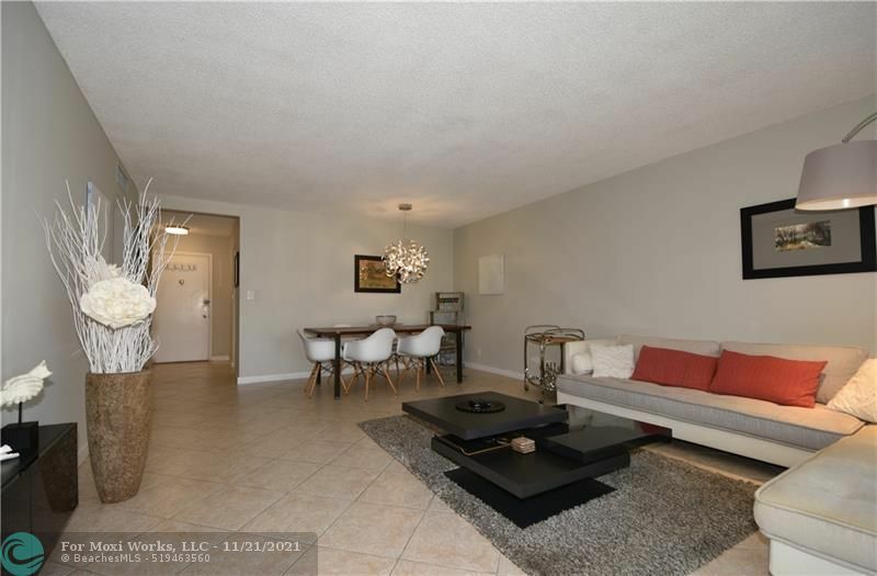 Property Photo:  900 NE 12th Ave 602  FL 33009 