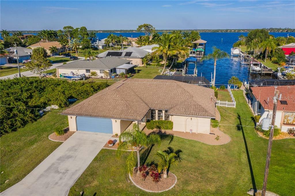 Property Photo:  3138 Holcomb Road  FL 33981 