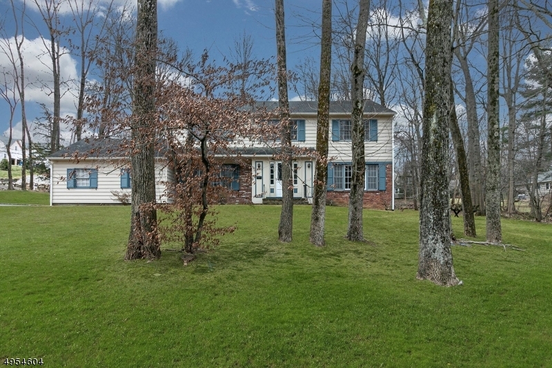 Property Photo:  100 Kent Drive  NJ 07922 