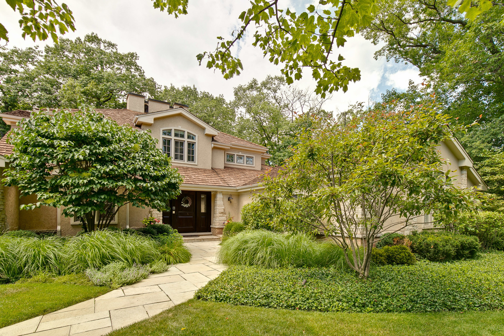 Property Photo: 368 Circle Lane IL 60045