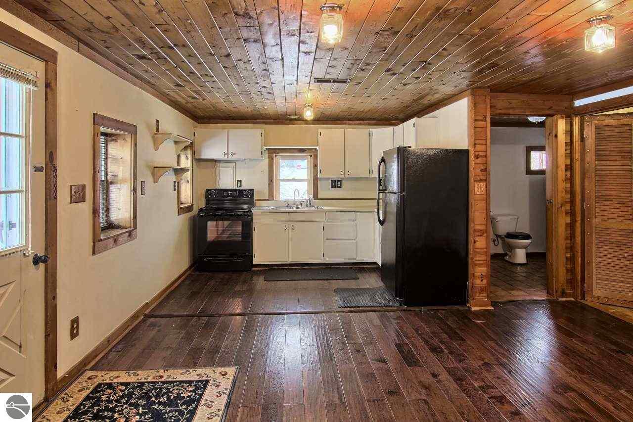7018 Cedar Run  Traverse City MI 49684 photo
