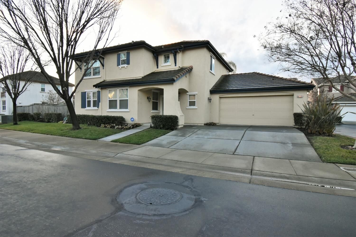 Property Photo: 4930 Trouville Lane CA 95835