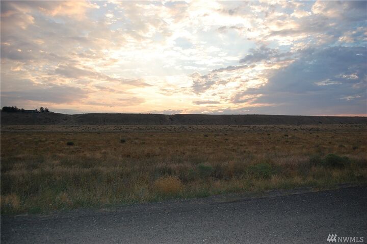 Property Photo: 5007 Road 7.3 NE WA 98837