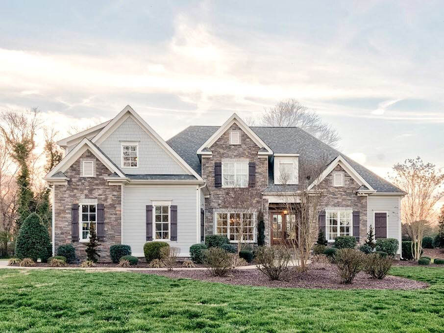 Property Photo:  693 Hawthorne Place  NC 27522 