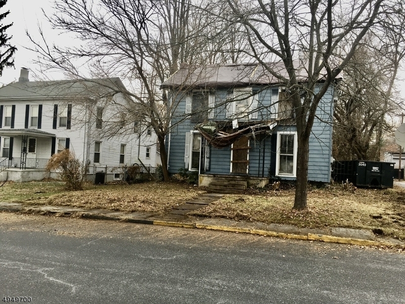 Property Photo: 16 W Warren St NJ 07882