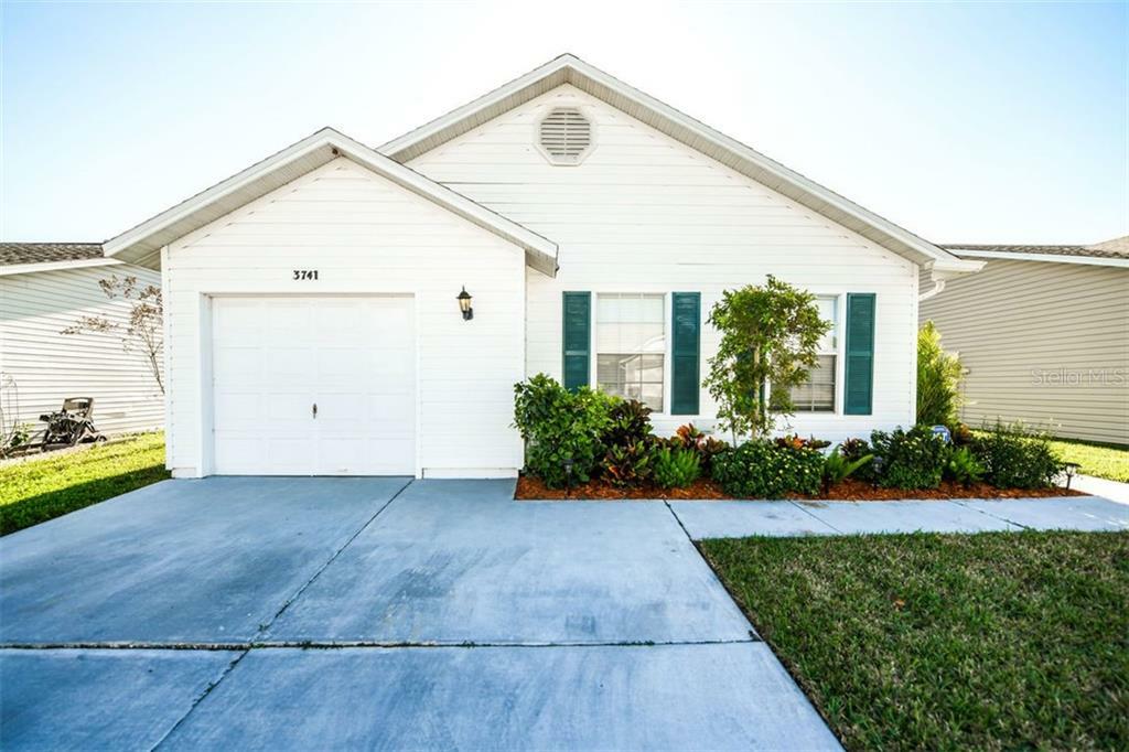 Property Photo:  3741 39th Avenue W  FL 34205 