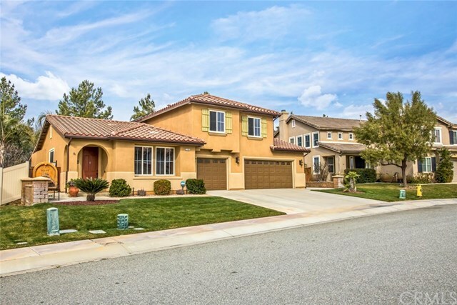 Property Photo: 1185 N Shooting Star Drive CA 92223