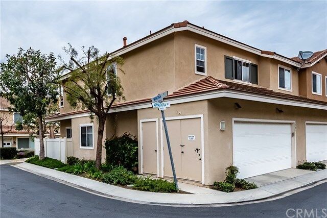Property Photo: 907 S Appaloosa Way CA 92808