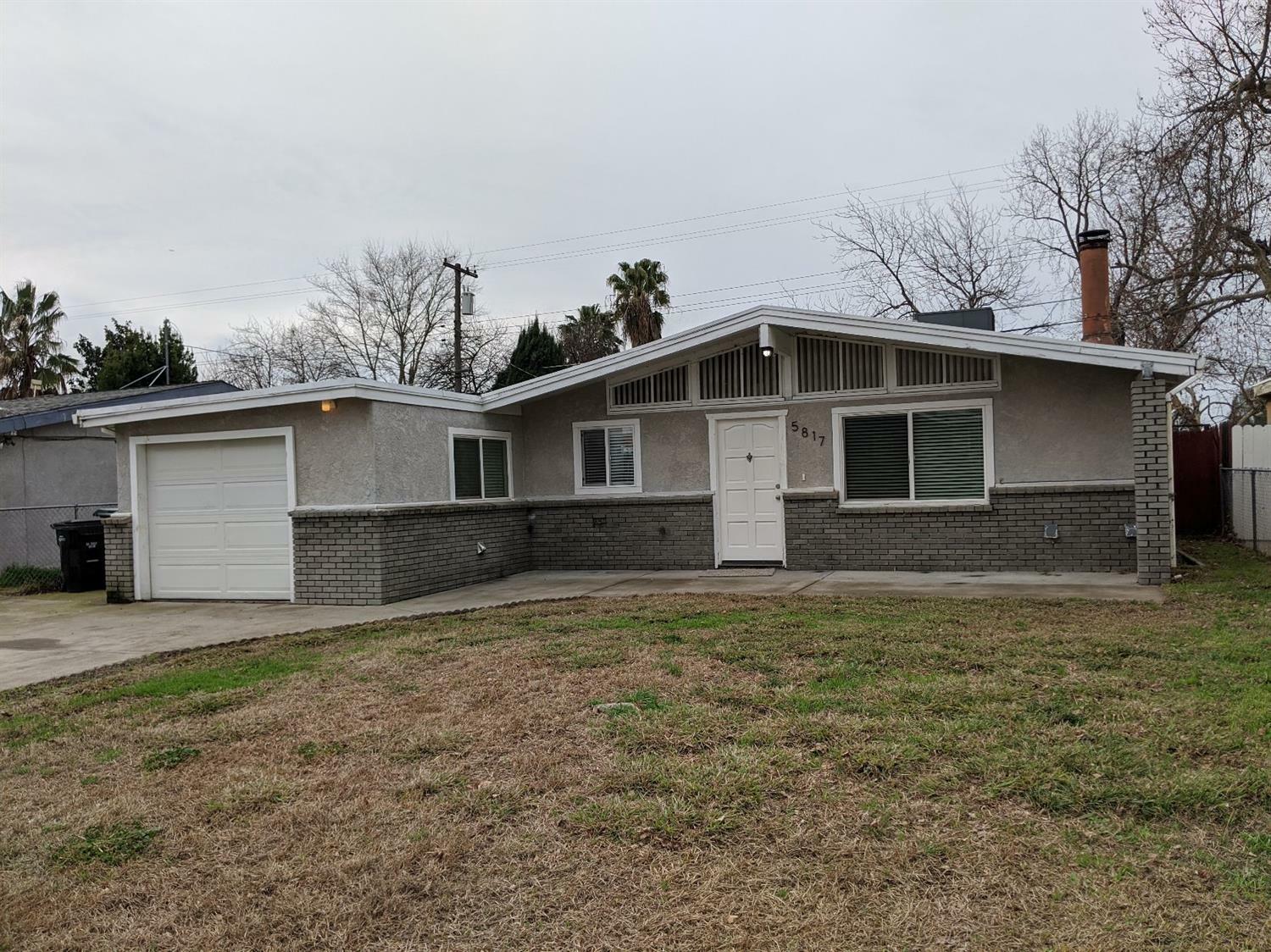 5817 Rosario Boulevard  North Highlands CA 95660 photo