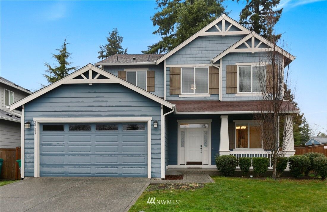 Property Photo: 20609 11th Avenue W WA 98036