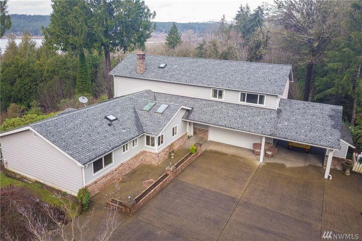 Property Photo: 22226 E State Route 3 WA 98528