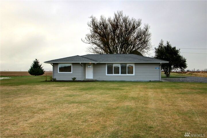 6218  Chuckanut Drive  Bow WA 98232 photo