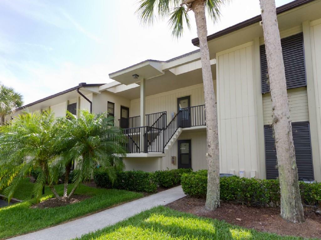 Property Photo:  11 Plantation Drive 204  FL 32966 