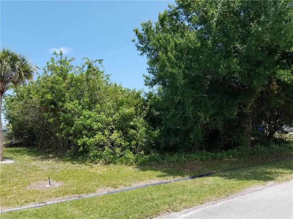 Property Photo:  430 Tunison Lane  FL 32958 