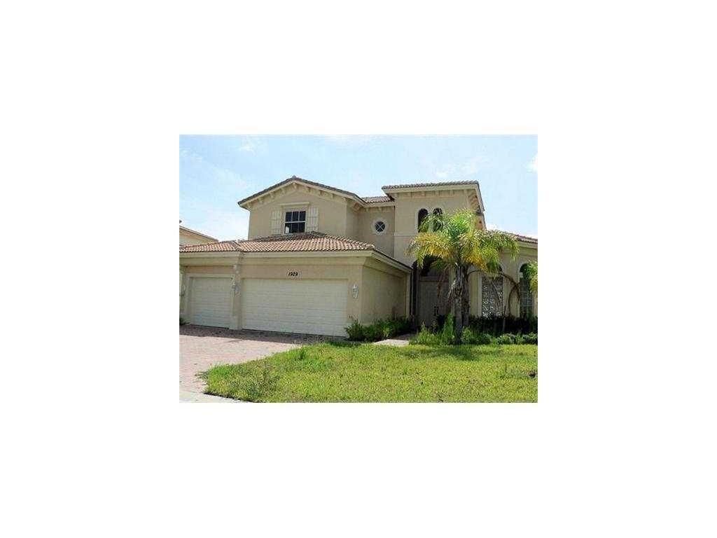 Property Photo: 1755 Belmont Creek SW FL 32968