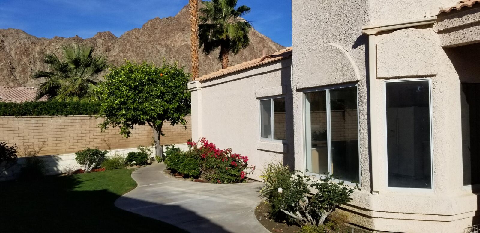 Property Photo:  48621 Calle Esperanza  CA 92253 