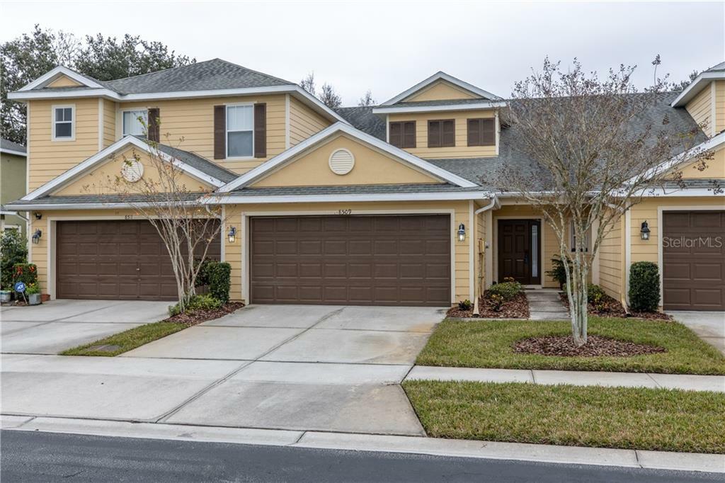 Property Photo:  8509 Broken Willow Court  FL 33647 