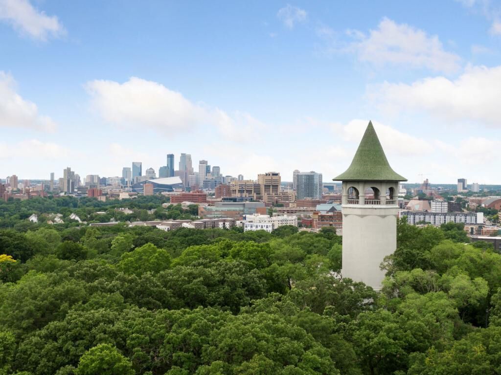 Property Photo: 17 Seymour Avenue SE MN 55414