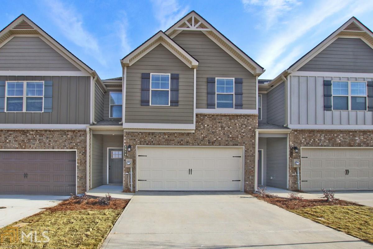 Property Photo:  1042 McConaughy Ct 21  GA 30253 