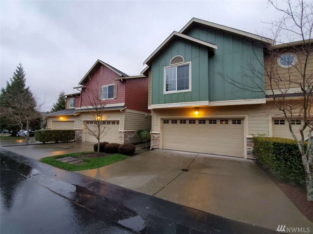 Property Photo:  18510 36th Ave W C  WA 98037 