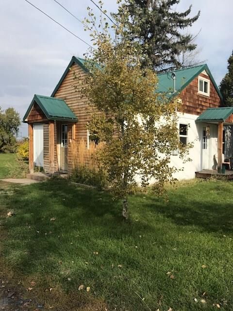 Property Photo:  203 E Madison Avenue E  MT 59714 